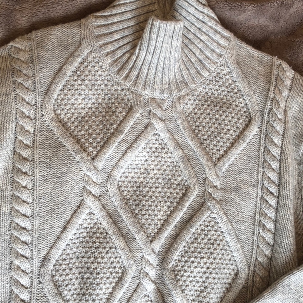 COPY - Italian merino blend  yarn grey sweater - Picture 2 of 8
